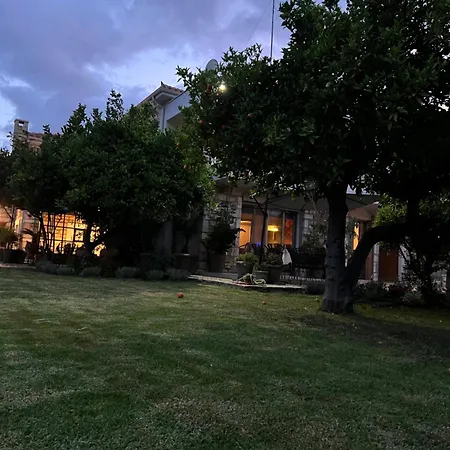 Βίλα Carpe Diem Corinthian ι *