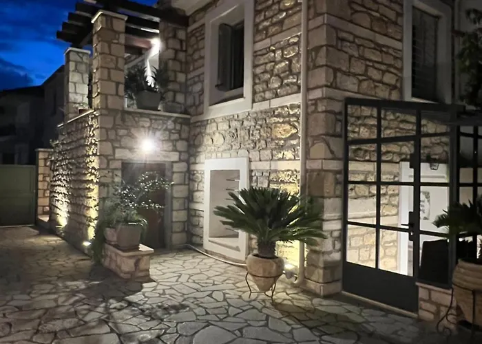 Villa Carpe Diem Corinthian ι *