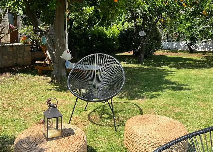 Carpe Diem Corinthian ι Villa *