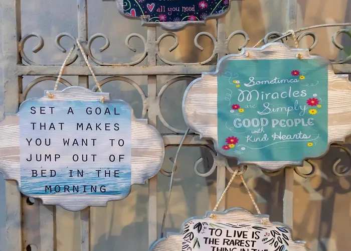 Carpe Diem Corinthian ι *