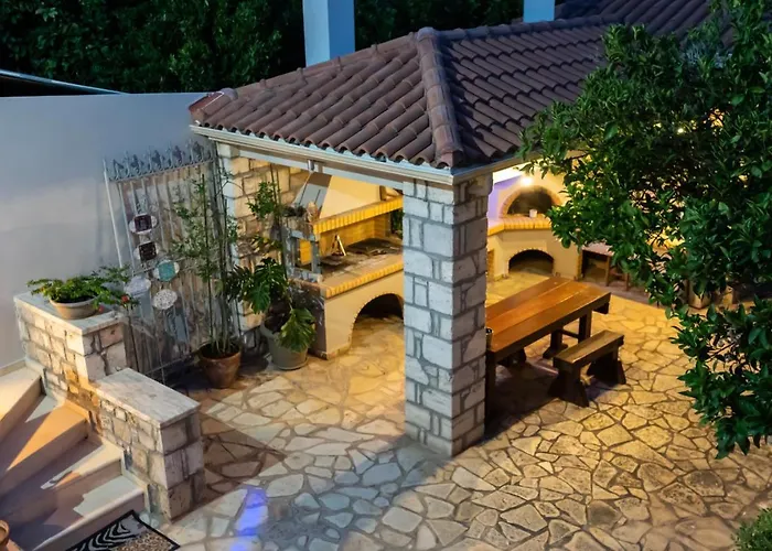 Carpe Diem Corinthian ι Villa