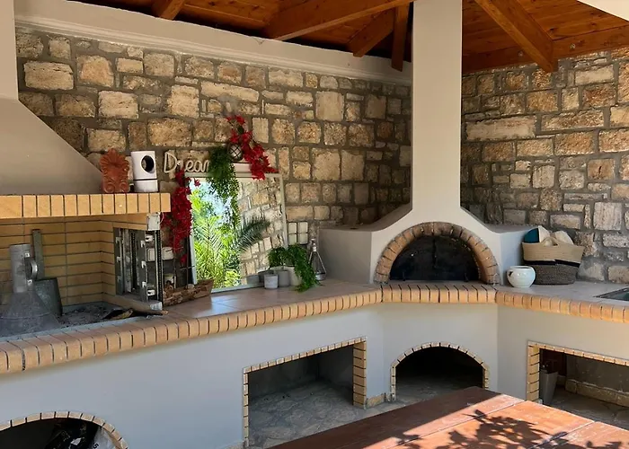 Carpe Diem Corinthian ι