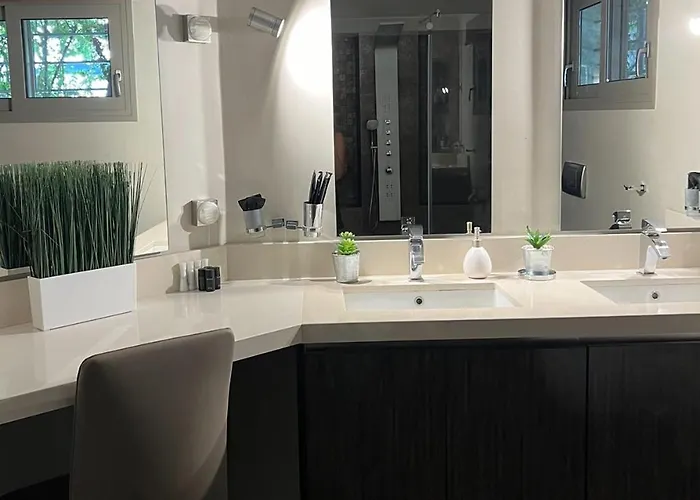 Carpe Diem Corinthian ι Villa *